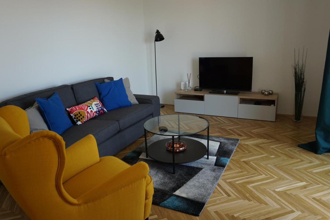 Tip Top #3 Fiume Kültér fotó